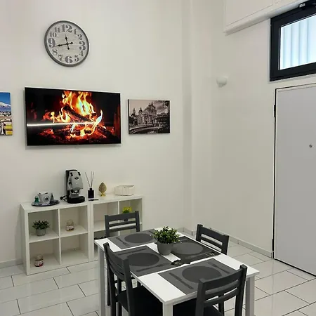 Apartament Antico Corso House *