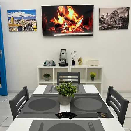 Apartament Antico Corso House *